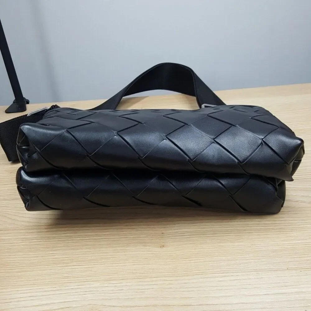 BOTTEGA VENETA Black Duo Intrecciato Leather Crossbody Bag $3100